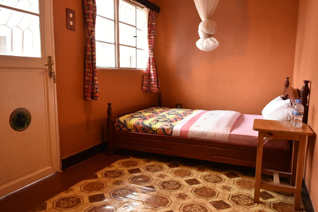 Amahoro Guest House Ruhengeri Esterno foto