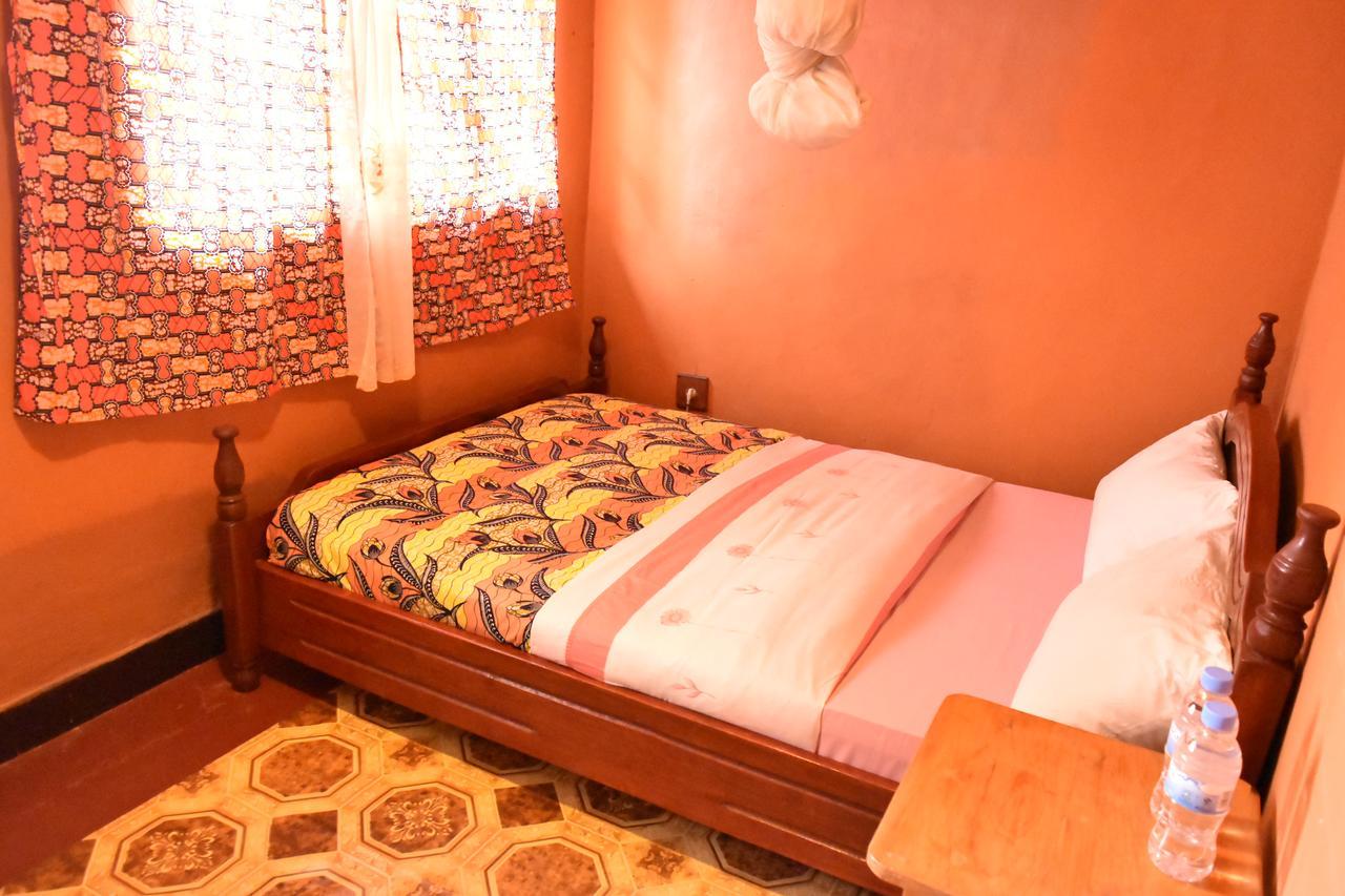 Amahoro Guest House Ruhengeri Esterno foto