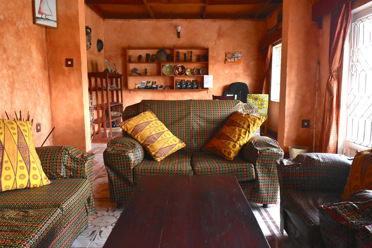 Amahoro Guest House Ruhengeri Esterno foto